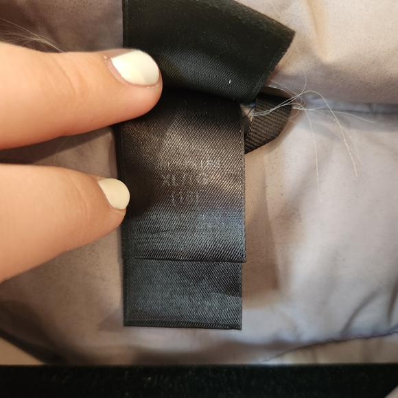 The North Face Girl's Black Puffer 550 Coat- Size XL (18) - Picture 10 of 10